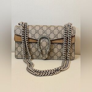Gucci Dionysus Medium Shoulder/Crossbody Bag